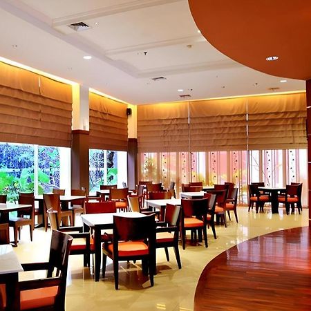 The Mirah Hotel Богор Екстериор снимка