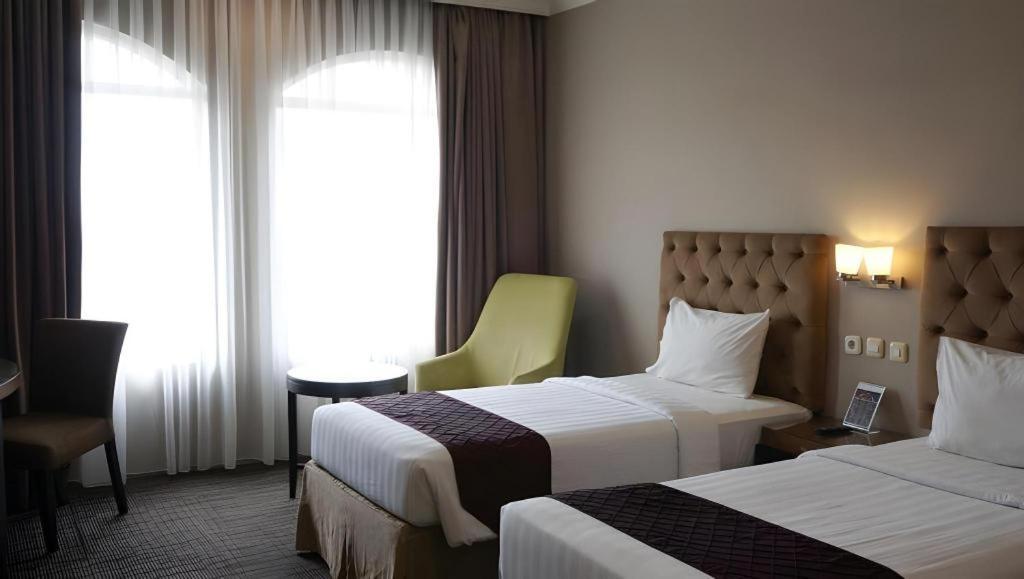 The Mirah Hotel Богор Екстериор снимка