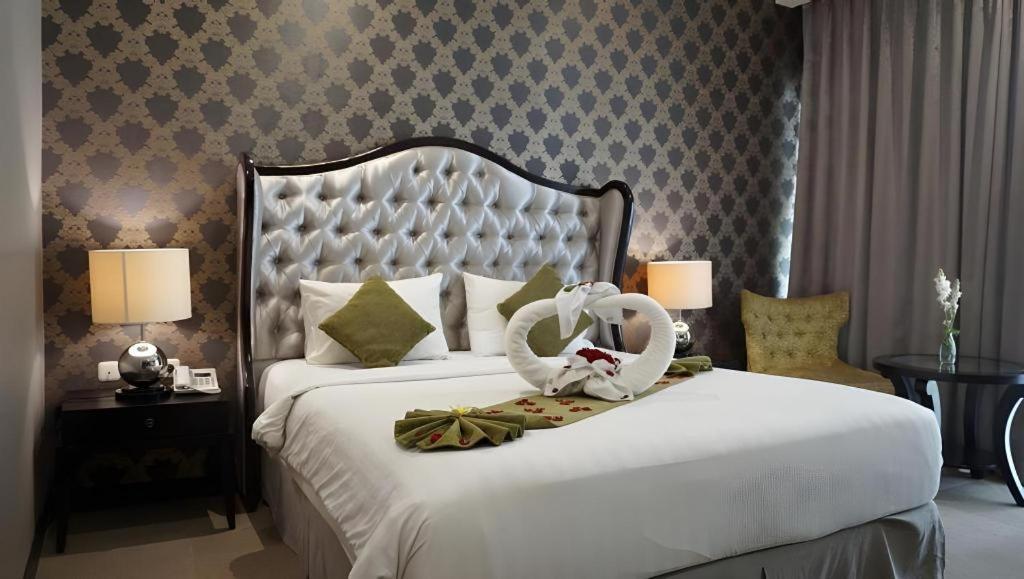 The Mirah Hotel Богор Екстериор снимка