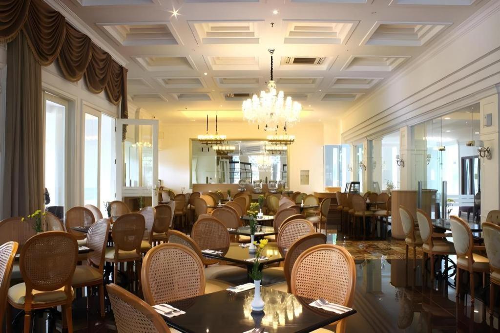 The Mirah Hotel Богор Екстериор снимка